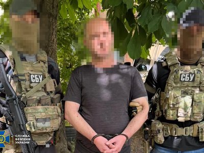 СБУ затримала експрацівника Укрзалізниці, який охороняв військові ешелони РФ під час окупації Херсона