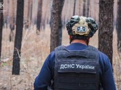 У Роздільній на вулиці Жовтневій виявили артснаряд та набої