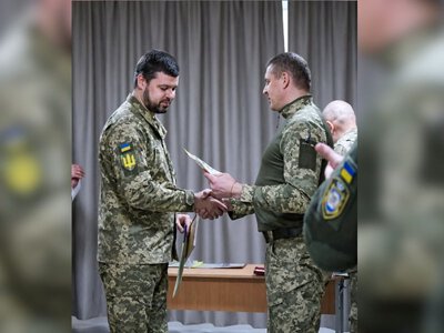 Громада з Бердичівщини отримала подяку від командування за службу земляка-офіцера
