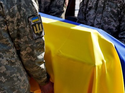 Кенотаф замість могили: в Україні з'явиться новий ритуал для тих, чиї тіла не вдалося повернути