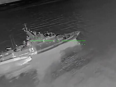 Сили безпілотних систем уразили російський корабель «Світляк» у Криму (ВІДЕО)