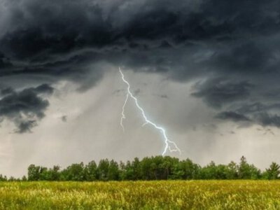 На Закарпатті оголосили штормове повідомлення: синоптики прогнозують грози