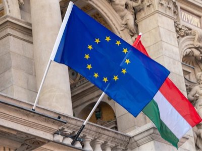 ЄС спростував інформацію про розблокування Угорщиною компенсації за військову допомогу Україні
