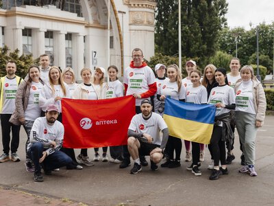 300 сердець в одному ритмі: «Аптека 9-1-1» третій рік поспіль долучилася до «Пробігу під каштанами»