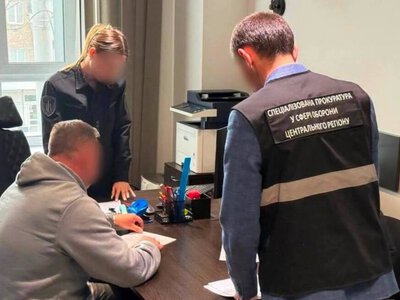 Мільйонні збитки на генераторах для ЗСУ: командиру частини та заступнику оголосили підозру