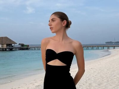 Краса. Дружина воротаря збірної України похизувалася розкішним відпочинком на Мальдівах