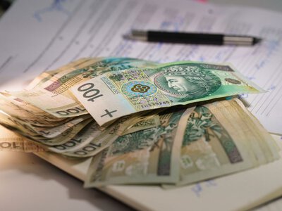 Субсидію можуть скасувати через 680 гривень боргу: кого перевірятимуть у червні