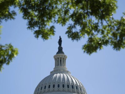 Палата представників США схвалила пакет допомоги Україні та санкції проти рф