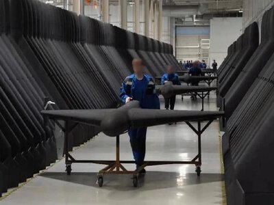 росія б’є по Україні шахедами та ракетами прямо з заводських цехів - Флеш