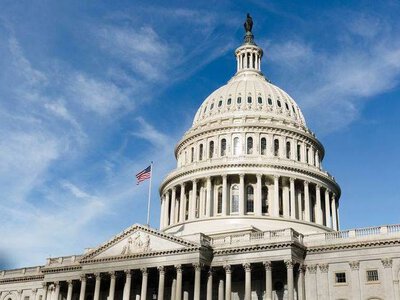 Палата представників США схвалила законопроєкт про допомогу Україні та нові санкції проти рф