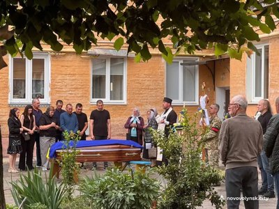 Нововолинська громада попрощалася з двома полеглими воїнами