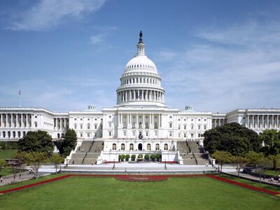 Палата представників США ухвалила законопроєкт про допомогу Україні та санкції проти Росії