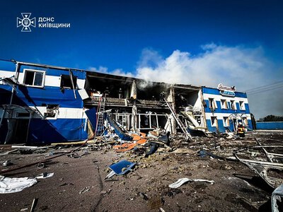 Росія атакувала завод Яготинське для дітей: є загиблі та постраждалі