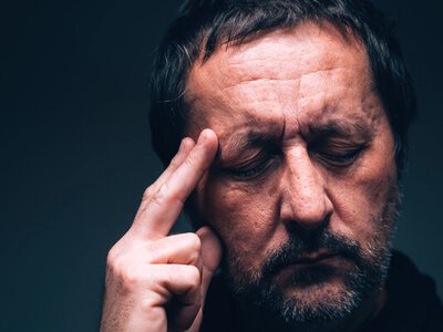Звичка, яка може підвищувати ризик раннього розвитку деменції — нове дослідження