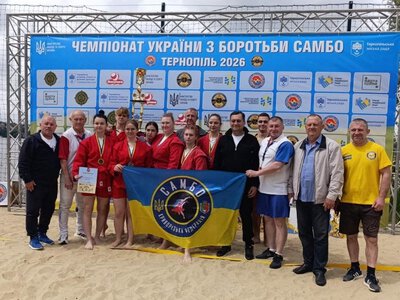 Золото, срібло, бронза: криворізькі борці гідно виступили на Чемпіонаті України з самбо