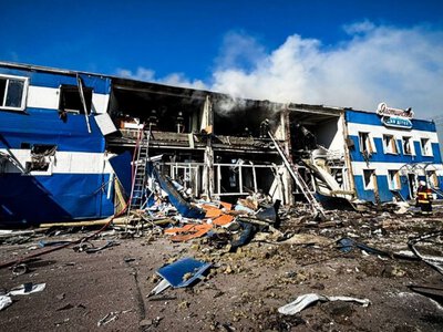 Удар по молокозаводу на Київщині: є загиблі та поранені працівники