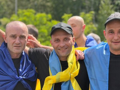 Обмін полоненими: додому повернулися 186 українців