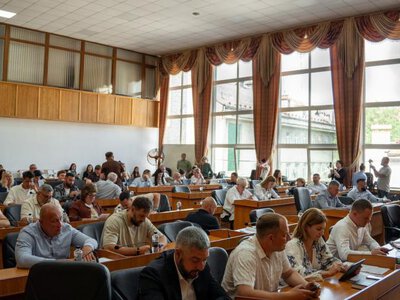 Виконком Ужгородської міськради не розглянув закриття переповненого кладовища у Барвінку
