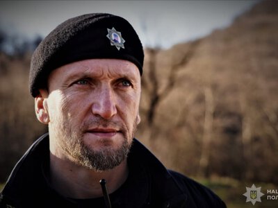 Молоток, кайданки та імітація розстрілу: чеченському бойовику повідомили про підозру за катування цивільного на Запоріжжі