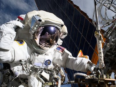 Витік повітря на МКС: NASA наказало екіпажу готуватися до можливої евакуації
