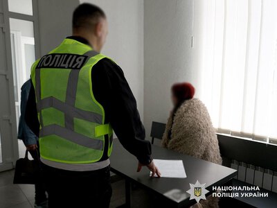 На Житомирщині затримали неповнолітню дівчину, яку підозрюють у вбивстві військового на замовлення РФ