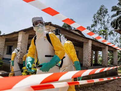 Світ виявився беззахисним перед новим спалахом Еболи: як скорочення фінансування зруйнували систему реагування