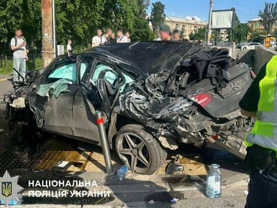Дороги заблоковані: Київ стоїть у заторах після ДТП