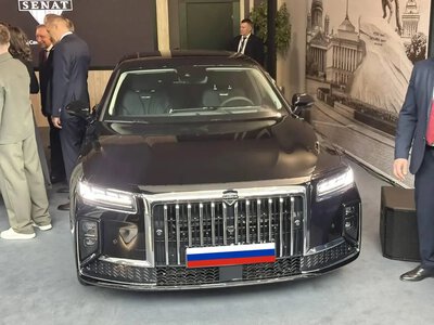 На форумі показали “новий” російський седан: що знайшли під кузовом Senat 900