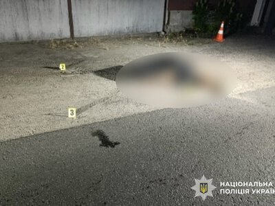 У Дніпрі під час затримання поліцейськими чоловік підірвав гранату. Четверо правоохоронців поранено. Порушник загинув