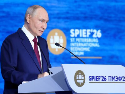 Дискусія між оскаженілими та адекватними в російській верхівці на «Петербурзькому форумі»