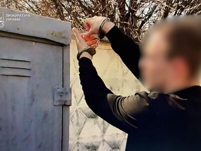 У Києві засудили на 10 років чоловіка, який намагався спалити релейну шафу «Укрзалізниці»