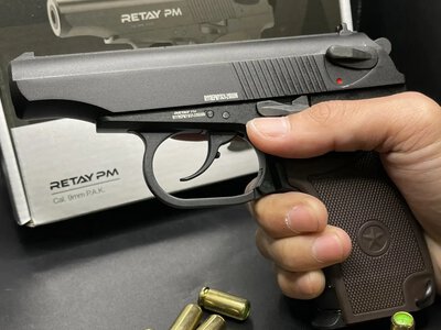 У Кременчуці чоловік влаштував стрілянину: постраждали двоє людей