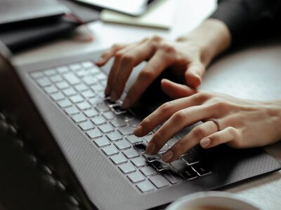 Українцям дозволять звільнятися через Дію: кому стане доступна нова послуга