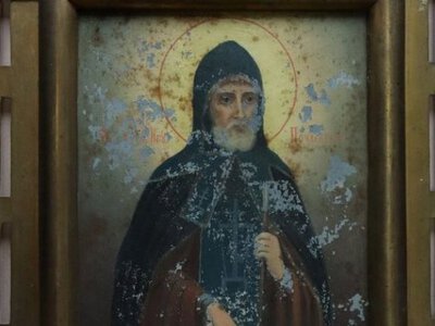  Священик передав Тернопільському музею латунну хоругву кінця ХІХ століття 