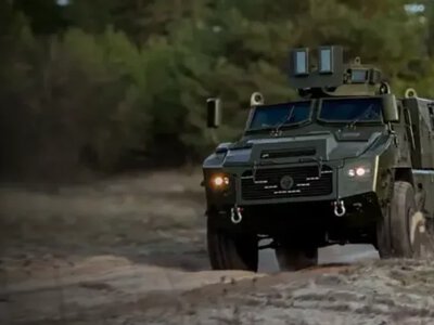 Витримує вибух 10 кг тротилу: Міноборони кодифіковано найбезпечніший український бронеавтомобіль Сова