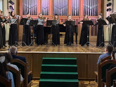 «Арієтті» – 40: ансамбль скрипалів зіграв ювілейний концерт у Рівному