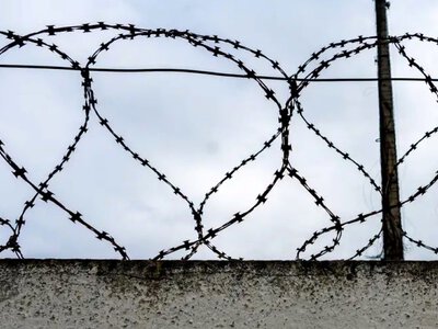 Замінив тюремну робу на російський камуфляж: у Миколаєві винесли вирок зраднику