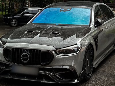 Найпотужніший Mercedes-AMG S 63 E Performance від Mansory на 950 сил вже помітили у Києві (ФОТО)