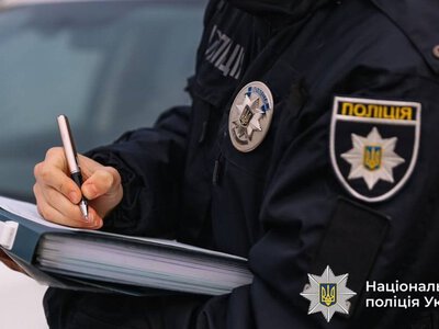 На Косівщині нетверезий мотоцикліст врізався в міст: постраждала 21-річна дівчина