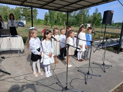 У Прохідському ліцеї на Ратнівщині пролунав останній дзвінок