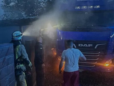На Варащині вогнеборці врятували вантажівку від пожежі