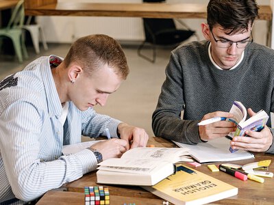 Навчання чи спосіб отримати відстрочку: як Міносвіти викриває фіктивних студентів