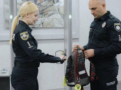 Німеччина підтримала розвиток Служби освітньої безпеки: Україні передали 185 комплектів металодетекторів