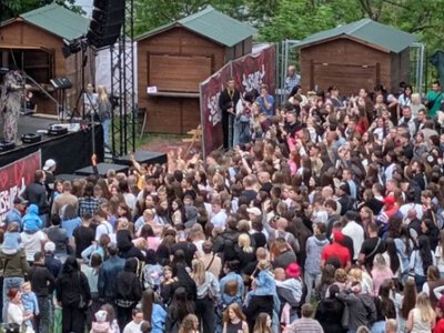«Вечорниці» на Замковій горі: в Острозі виступив гурт KALUSH Orchestra