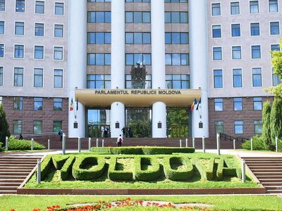 Молдова проведе переговори з Україною після вибуху дрона