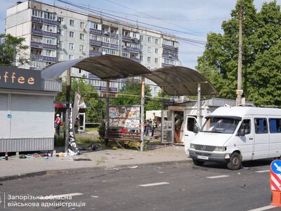 Росіяни атакували спальний район Запоріжжя: є загиблі й багато поранених