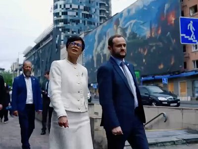 Єврокомісарка Марта Кос відвідала місця російських ударів у Києві