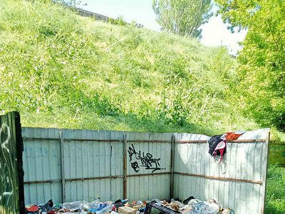 В історичному центрі Миколаєва влаштували звалище (фото)