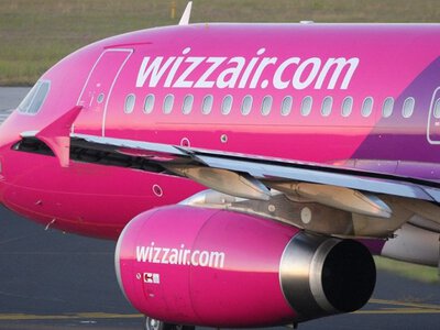 Цифрова революція в небі: Wizz Air оснастить увесь свій авіапарк супутниковим інтернетом Starlink від SpaceX до 2027 року