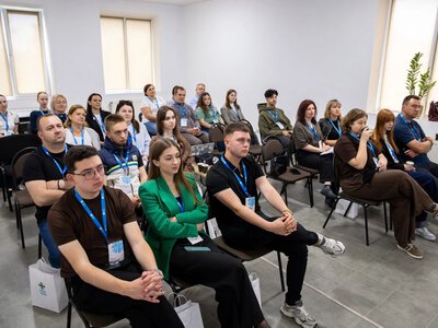  Від волонтерства до системних змін: у Тернополі стартувала Соціально-освітня волонтерська академія «СОВА». 